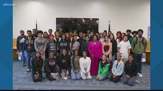 WLTX's Darci Strickland speaks at Westwood High School
