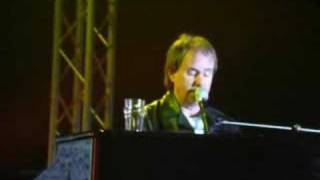 Chris de Burgh Live singing Here For You  Bundoran 19-7-2008