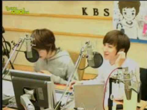 [121108] Eunhyuk game cut