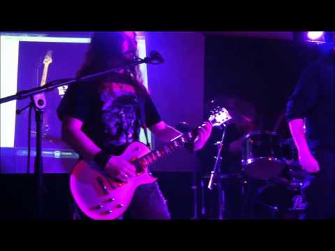 Between Hope & Hate -- A kiss is not enough