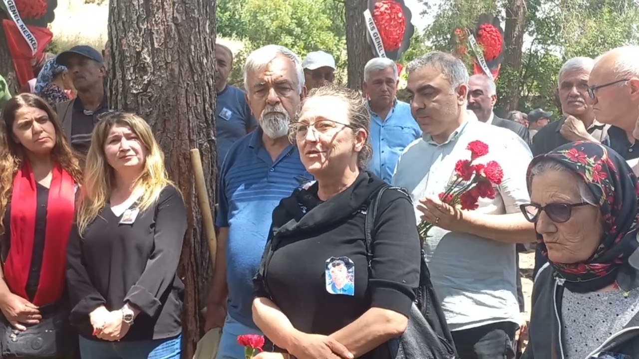 SES Yöneticisi Zehra Ayata, Muzaffer Yüksel'in Gazipaşa'nın Çamlıca Köyünde Defini Sonrası Konuştu.