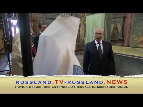 Putins Besuch der Erzengelkathedrale im Moskauer Kreml
