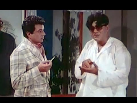 Dharmendra VS Mehmood Best Comedy Scene - A Must Watch! - Chandan Ka Palna
