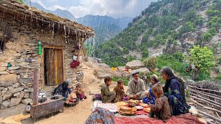 A Hard Thunderstorm Day with a Mountain Family 🌧️ | Simple Village Life in the Afghan Mountains ⛰️🏡