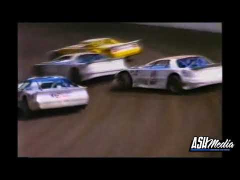 Super Sedans: USA vs Aust. Test - Heat 1 - Newcastle Motordrome - 26.12.1995