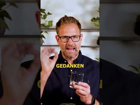 How to replace negative thoughts with positive ones - reprogram your brain!