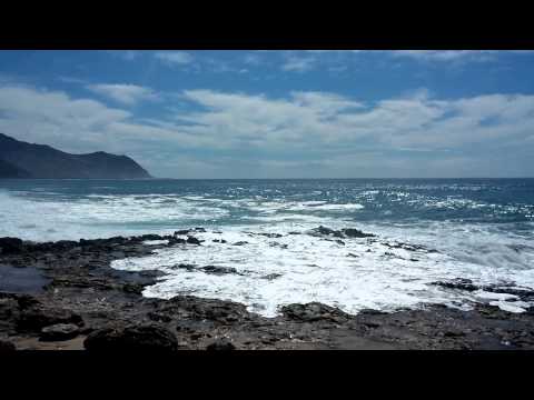 30ft. Mega Waves At Kaena Point, Oahu Hawaii