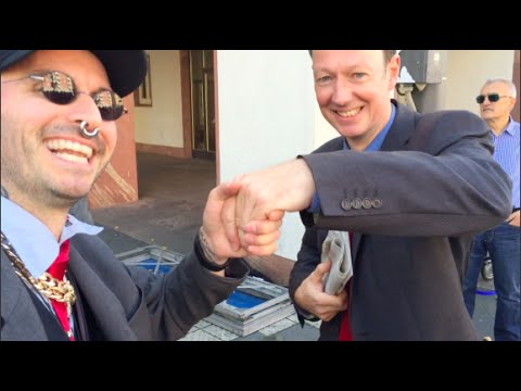 Die Partei Demonstration – Mark Benecke, Martin Sonneborn, Leo Fischer und Freunde