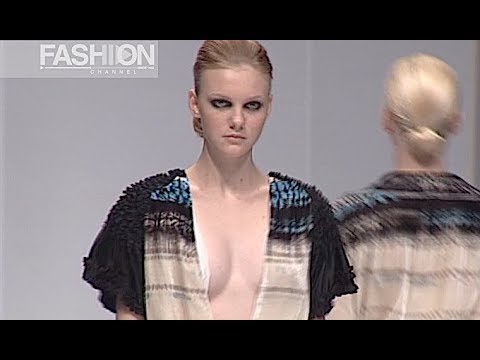 LANCETTI Fall 2004 2005 Paris - Fashion Channel