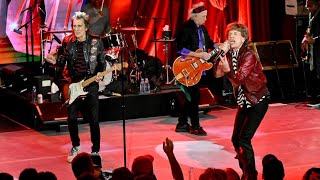 Fans head to NRG Stadium for Rolling Stones concert