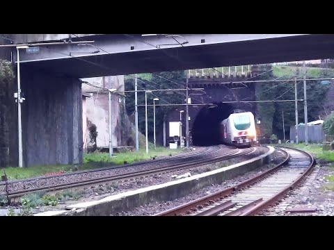 Treni in transito alla stazione di Mignanego (La succursale dei giovi) Parte 4/4