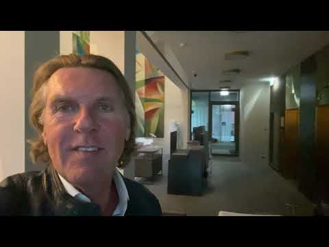 Carsten K. Rath allein im Chester Hotel Heidelberg I Shining Teil 3