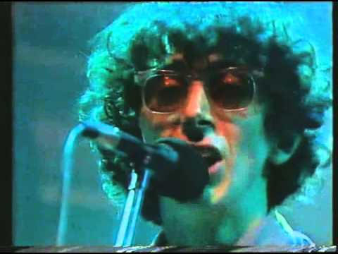 The Bluebells - Everybody's Somebody's Fool (Live TV 1982)