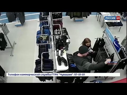 Товар мимо кассы: полицейские задержали подозреваемых в серии краж спортивной одежды из торговых цен
