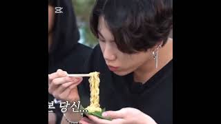 Download lagu Jungkook eating ramen 🥢🍜#jungkook#bts#jungkookmukbang#btseating#jungkookeating mp3 Download lagu Jungkook eating ramen 🥢🍜#jungkook#bts#jungkookmukbang#btseating#jungkookeating mp3