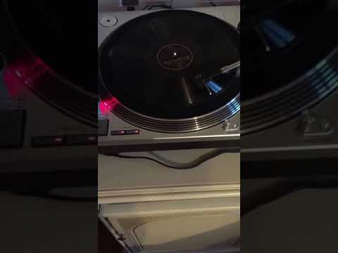 Rafael Canaro (cantor Luis Scalón), Qué le importa al mundo, 1937, tango