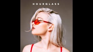 Alice Chater - Hourglass (Lyric Video)