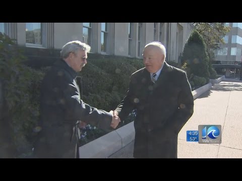 Former Norfolk mayor testifies for defense in Burfoot corruption trial