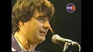 Los Tres - La Primera Vez (Court Central, Estadio Nacional - 1995)
