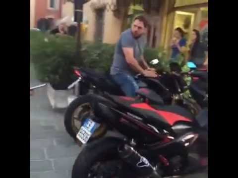 Rombo di motori per l'ultimo saluto a Roberto Schembri da Montallegro a Bologna