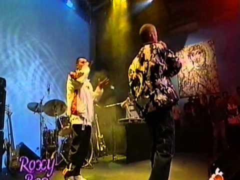 DJ Enzo ft La Famiglia  E 1..2..3..4... LIVE ROXY BAR 1998 (Red Ronnie)