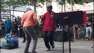 Download lagu umpan jinak diair tenang-abg suara macam ahmad jais feat Sentuhan buskers,akak joget sakan mp3