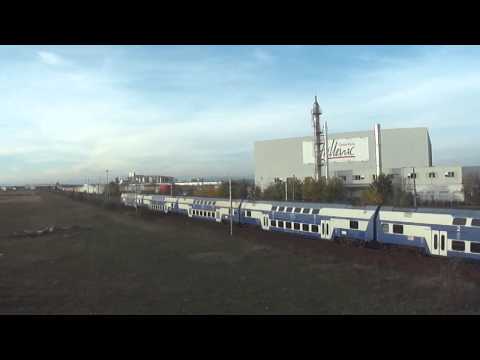 R3006 format din 6 vagoane etajate