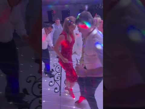 DJ Laura Mac video.