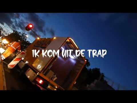 VOGOD Ft. SKULLY T3MPO - Uit De Trap ( LyricVideo )