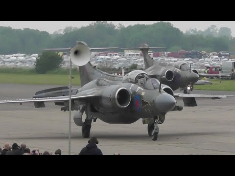 Blackburn Blackburn Buccaneer  x2 Fast Taxis at Bruntingthorpe 2016