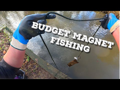 Budget Magnet fishing in urban waterways