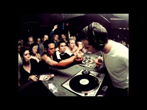 Max Cooper vs Supreme Cuts vs Hot Chip (Sasha rmx) - Touch the Darkroom's Flutes