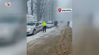 Kızak Festivalinde Jandarma İle Çocukların Kar Topu Savaşı