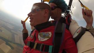 preview picture of video 'Tandemugrás Kapos DropZone 2013-08-31'