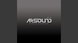 Download lagu 사건의 실마리 (Clue) mp3