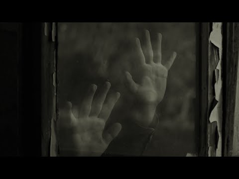 Bertold Brecht, "Dell'infanticida Marie Farrar" - Henryk M. Górecki, "Symphony No. 3 , Mov. 2°