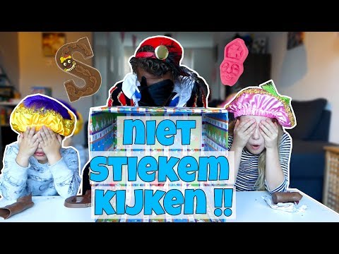 CHALLENGE !! PARTY PIET PABLO WHAT'S IN THE BOX ?! - Broer en Zus TV VLOG #83