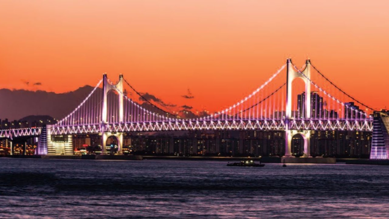 Live webcam view of Gwangan Bridge Lower Deck Traffic