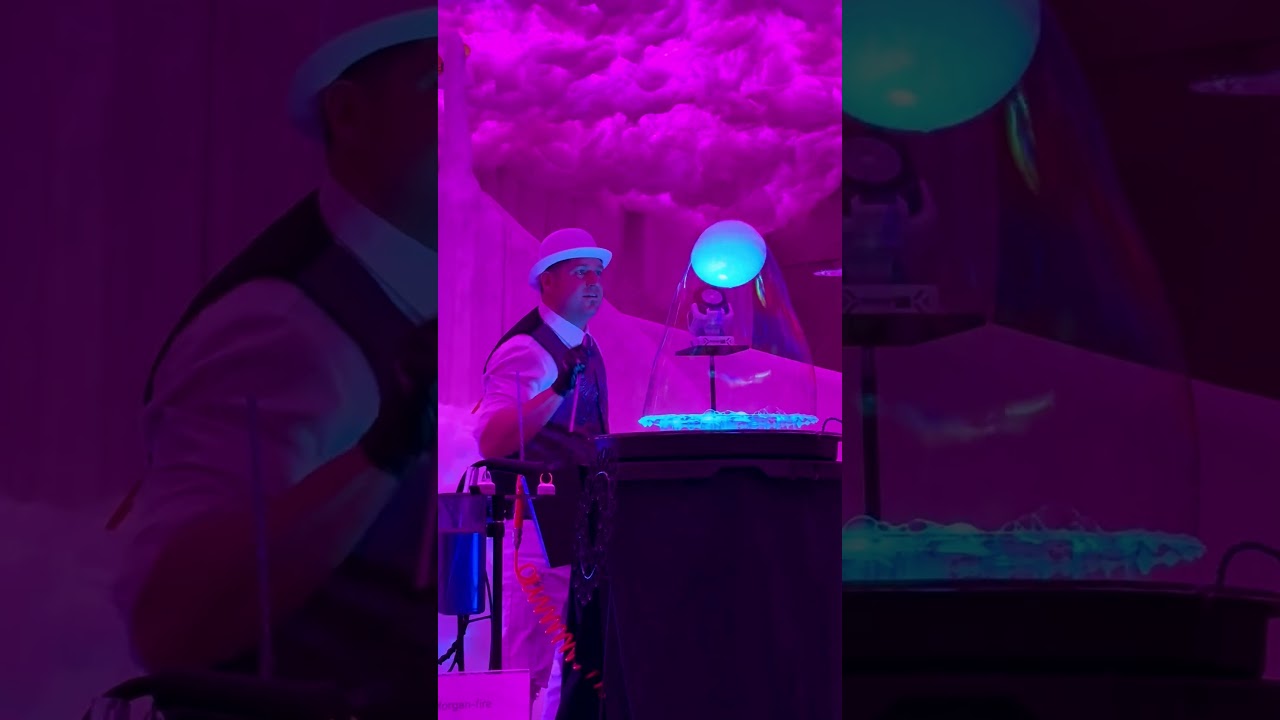 Promotional video thumbnail 1 for The Bubble Dandy 🫧 🕺