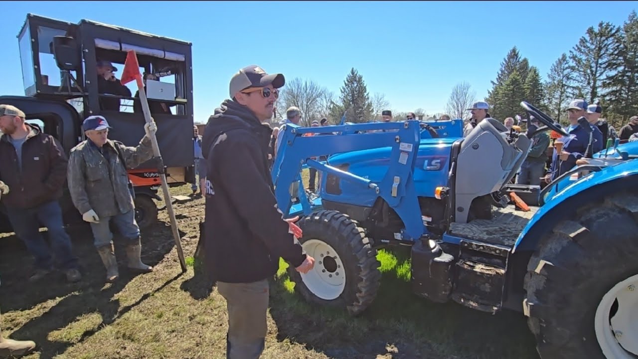 Greenhill Farms 44th Annual Spring Consignment Auction | Multi-Color Tractor Sale