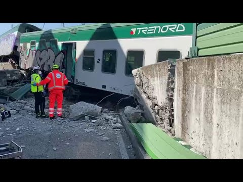 Treno deraglia a Carnate: l'arrivo dei soccorritori