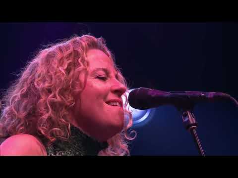 "Angel From Montgomery" - The Capitol Sessions Ft. Amy Helm | The Capitol Theatre | 12/17/21 | Relix