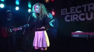 Janet Devlin - Things We Lost in the Fire (Live in Edinburgh 25/11/16)