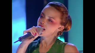 Kylie Minogue &amp; Nick Cave - Where the Wild Roses Grow (Live Top Of The Pops 1995)