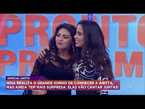 After her music video was released, Nina performs on Hora do Faro and fulfills her dream of meeti...