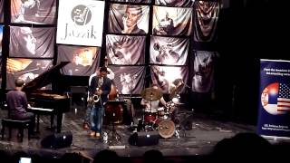 Концерт The Staple. Джазовый Квартет в арт-кафе Дуровъ