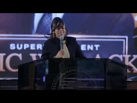 Karen Clark Sheard Sings “Great Is Thy Faithfulness” | Pastor Eric Slack Homegoing