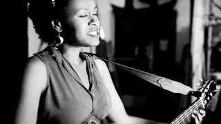 In Love with Love - Meklit - Porto Franco Files