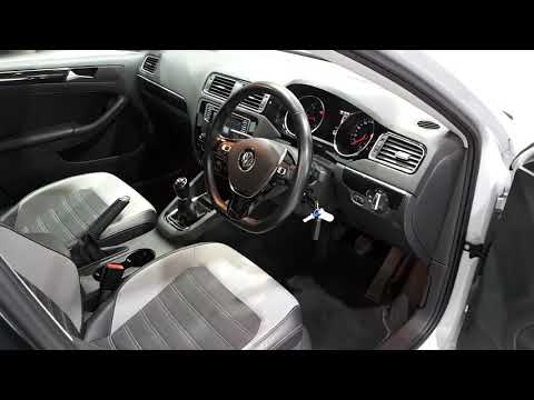 171KY2584 - 2017 Volkswagen Jetta HighLine 2.0TDI  19,995