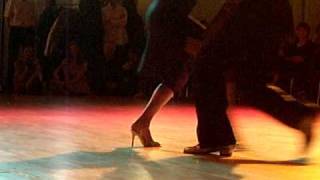 Mariana Dragone et Diego "El Pàjaro" Riemer - Vidéo 2 - Oct 2010.AVI